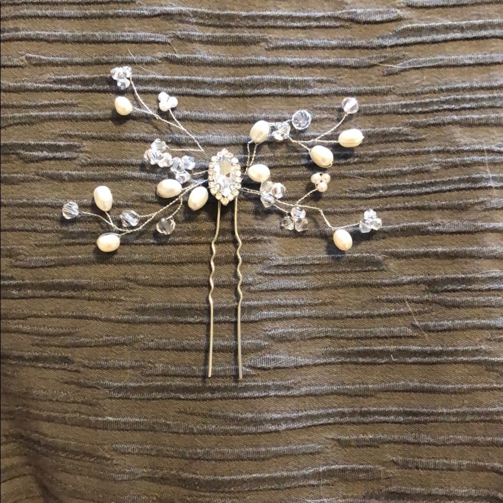 Hair comes the bride wedding hair clip